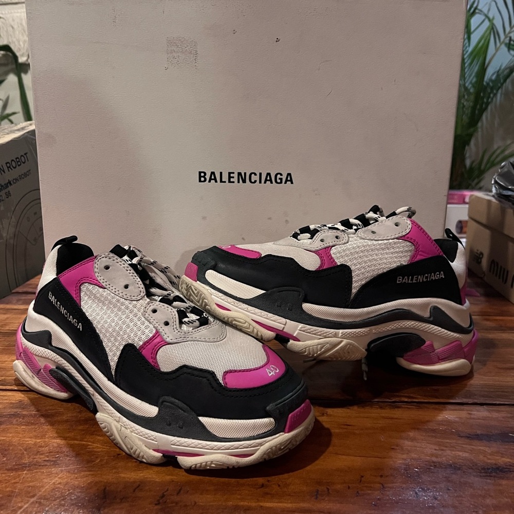 Balenciaga limited edition hot pink platform sneakers